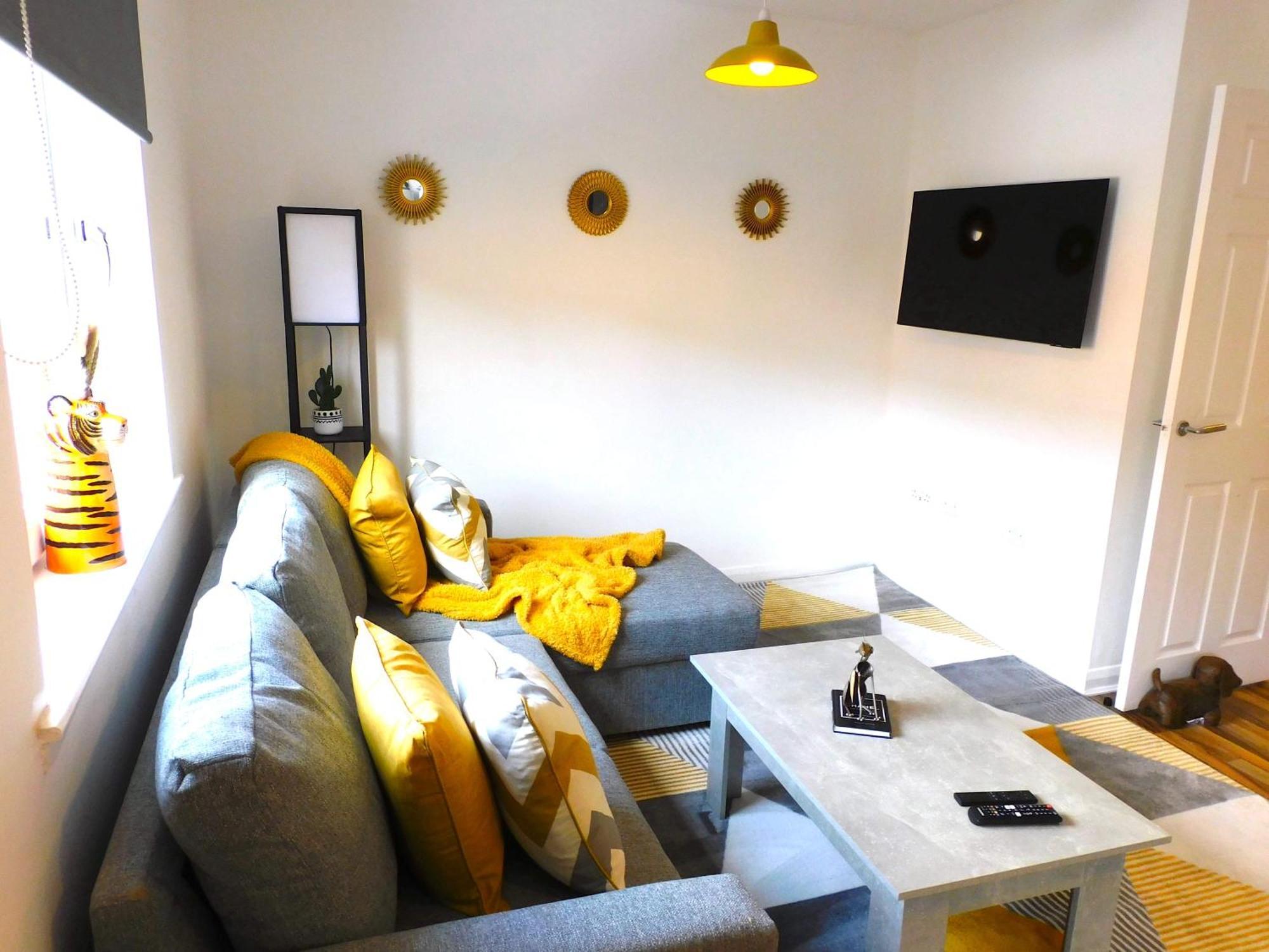 Newly Refurbished 1 Bed Apt In Hamilton Close To Station And Local Amenities Exteriér fotografie